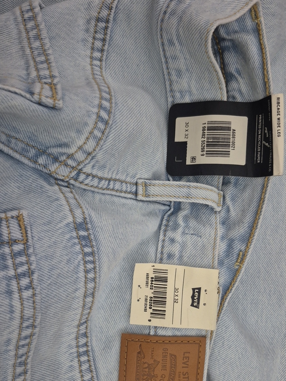 Levi's Ribcage Wide Leg Jeans - Picture 5 of 5